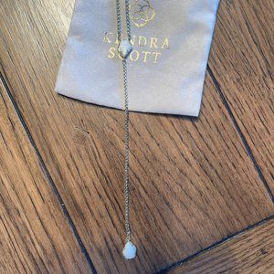 Kendra Scott Ivory / Gold Pendant Necklace